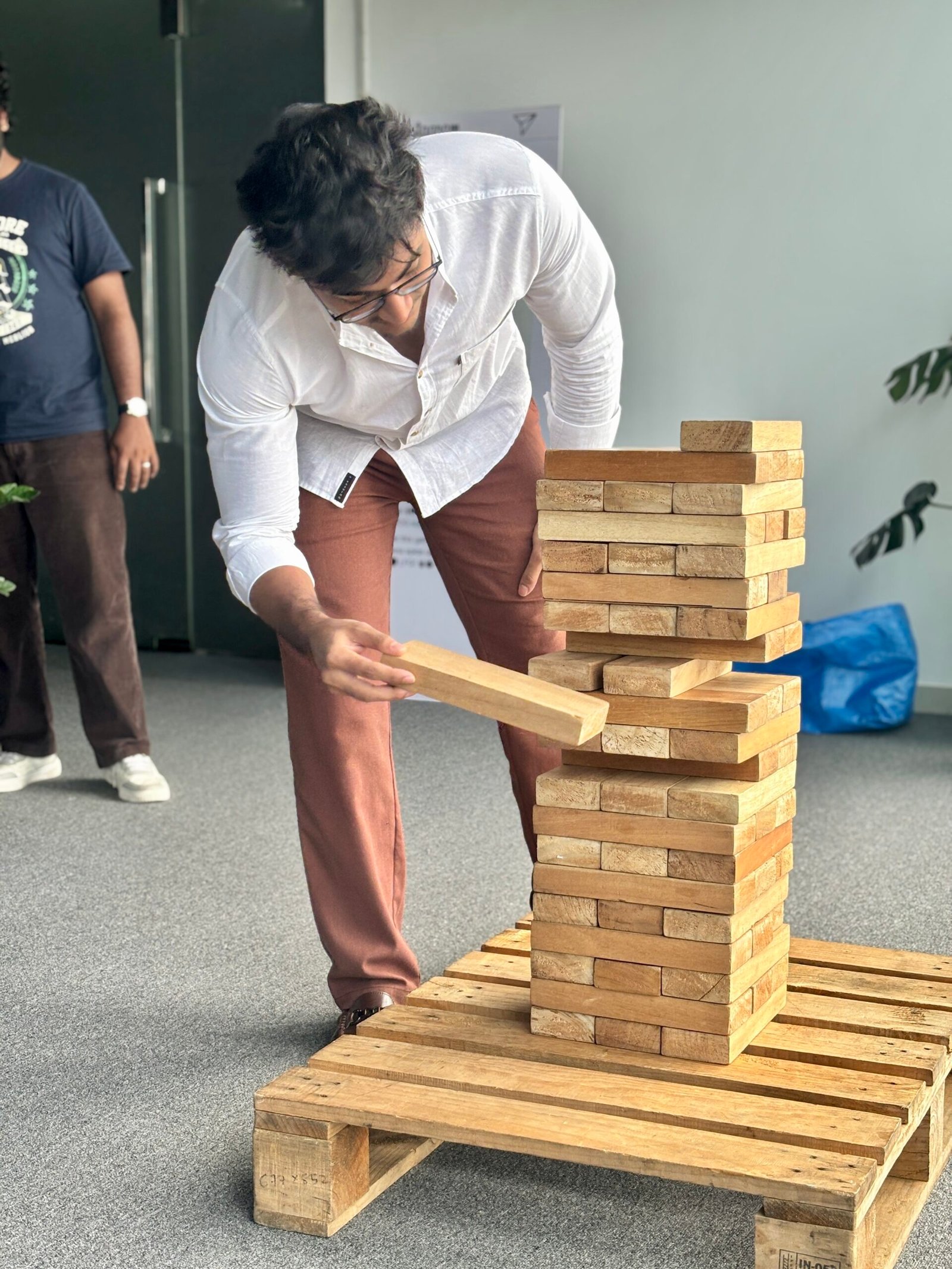 Birthday celebration of our HR Operations Manager at IOG Global – strengthening our Sri Lanka-based BPO team culture and HR outsourcing operations for Australian clients</p>
<p>